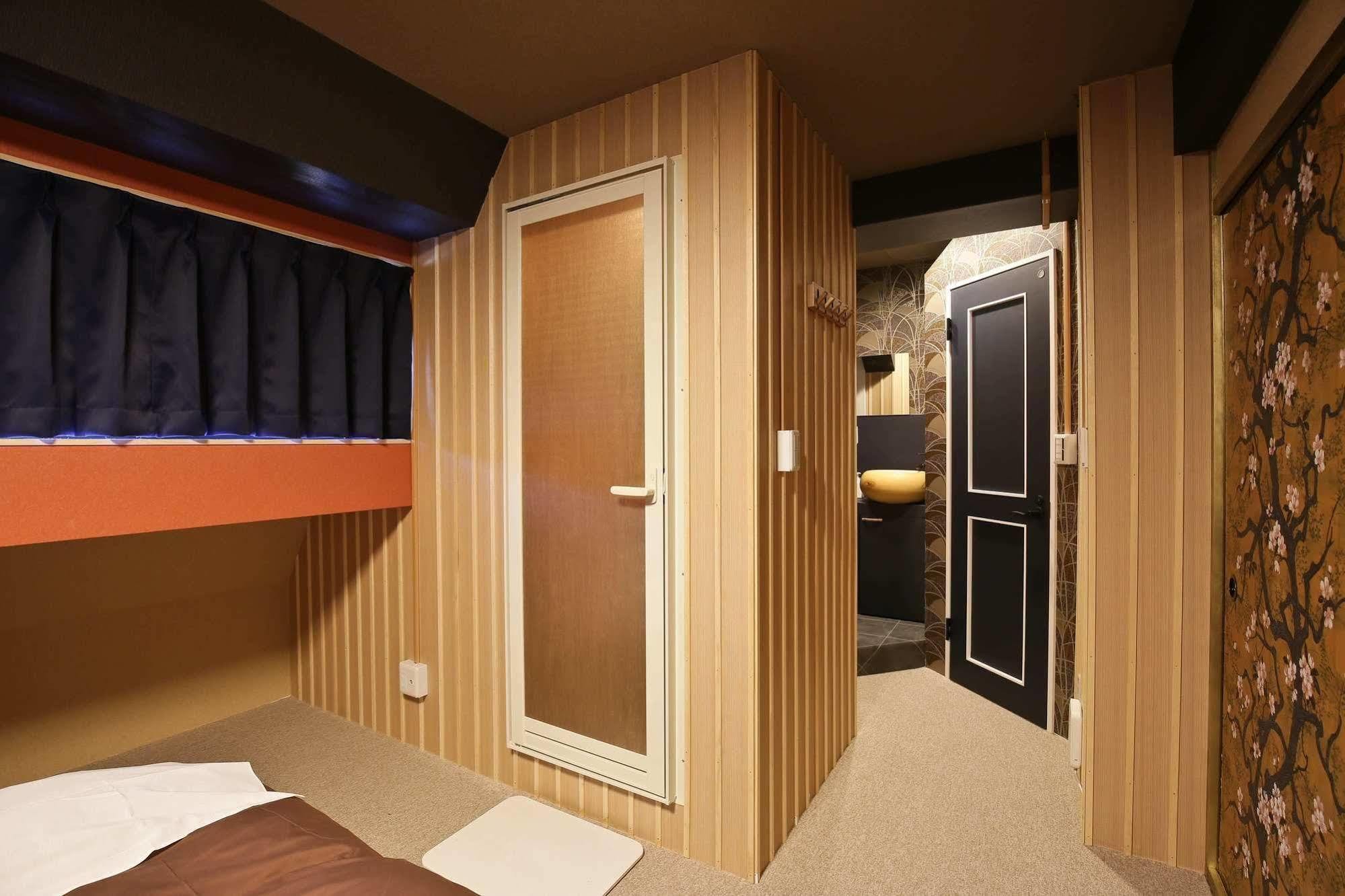 Samurais Hostel Ikebukuro Tokyo Eksteriør bilde
